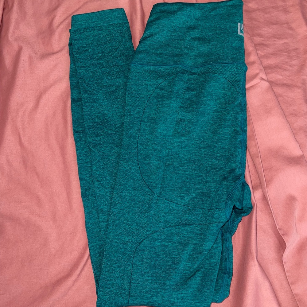 Buff bunny leggings size Medium